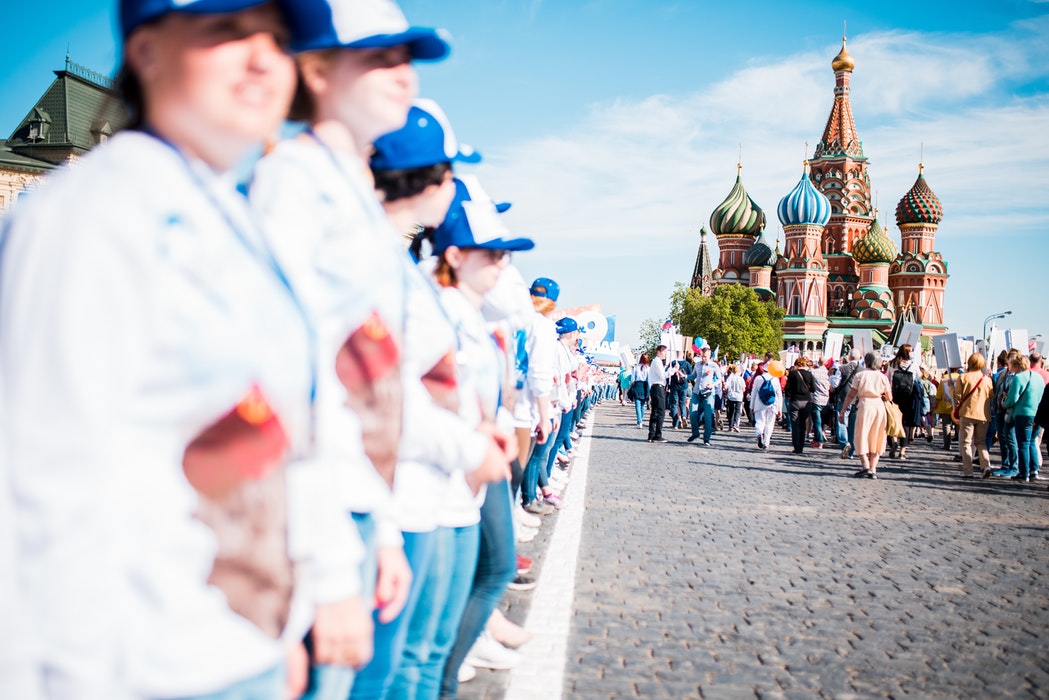 ロシアの祝日と休日のカレンダー 21年 祝祭日と国旗 国歌 時差を調べる